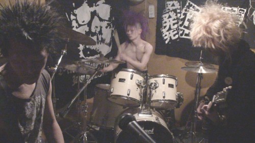 PHOTO-20120226-MAUSER-JAPAN-TOUR-SYSTEM-FUCKER-03